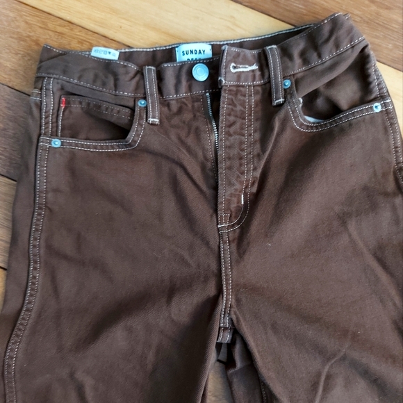 Aritzia jeans - Picture 1 of 3